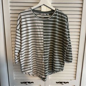 Vineyard Vines Preppy Striped Dual 3/4‎ Sleeve Tee